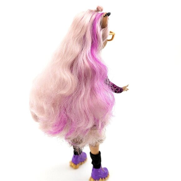 Monster High Clawdeen Wolf G3 Signature Boo Crew Crescent Cat  with Accessories - Picture 15 of 16